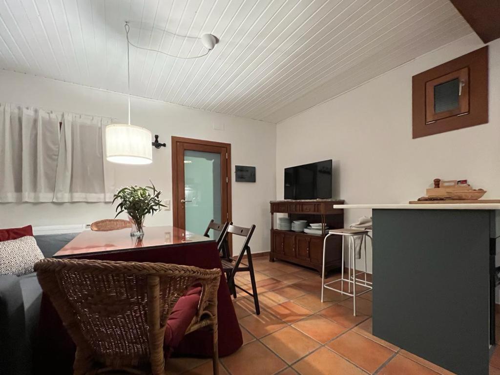 El Refugio De Lucas Villa La Adrada Eksteriør billede